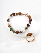 Mystic Grove Bracelet｜Pearl & Czech Iridescent Glass