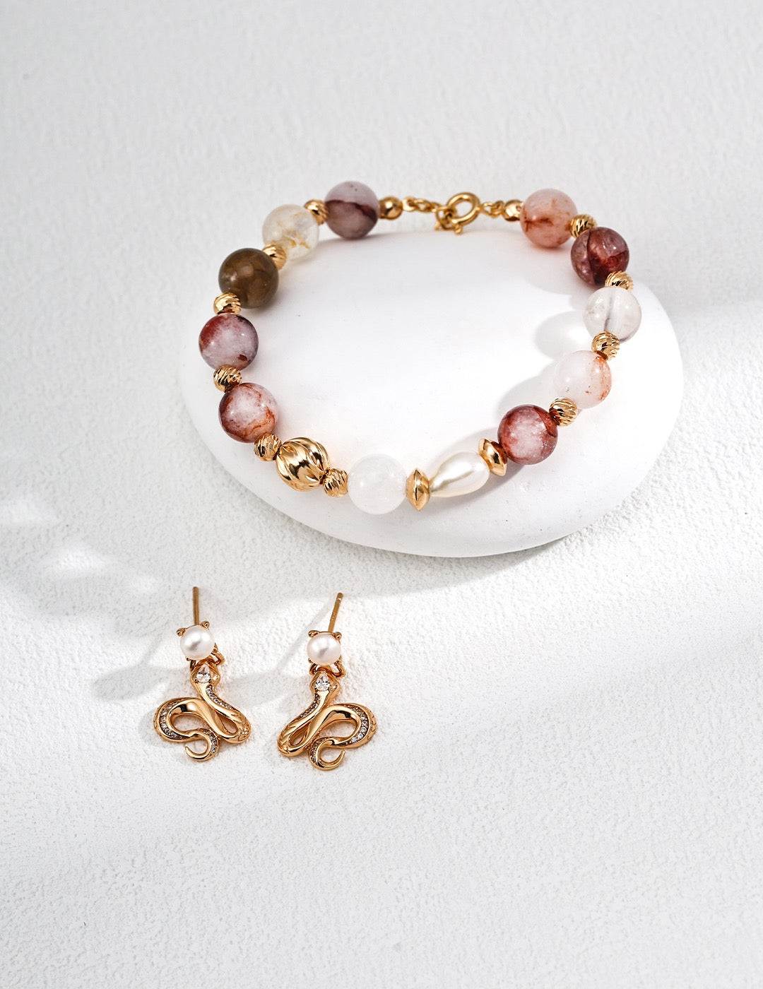 Golden Veil Bracelet | Pearl & Red Hematoid Quartz