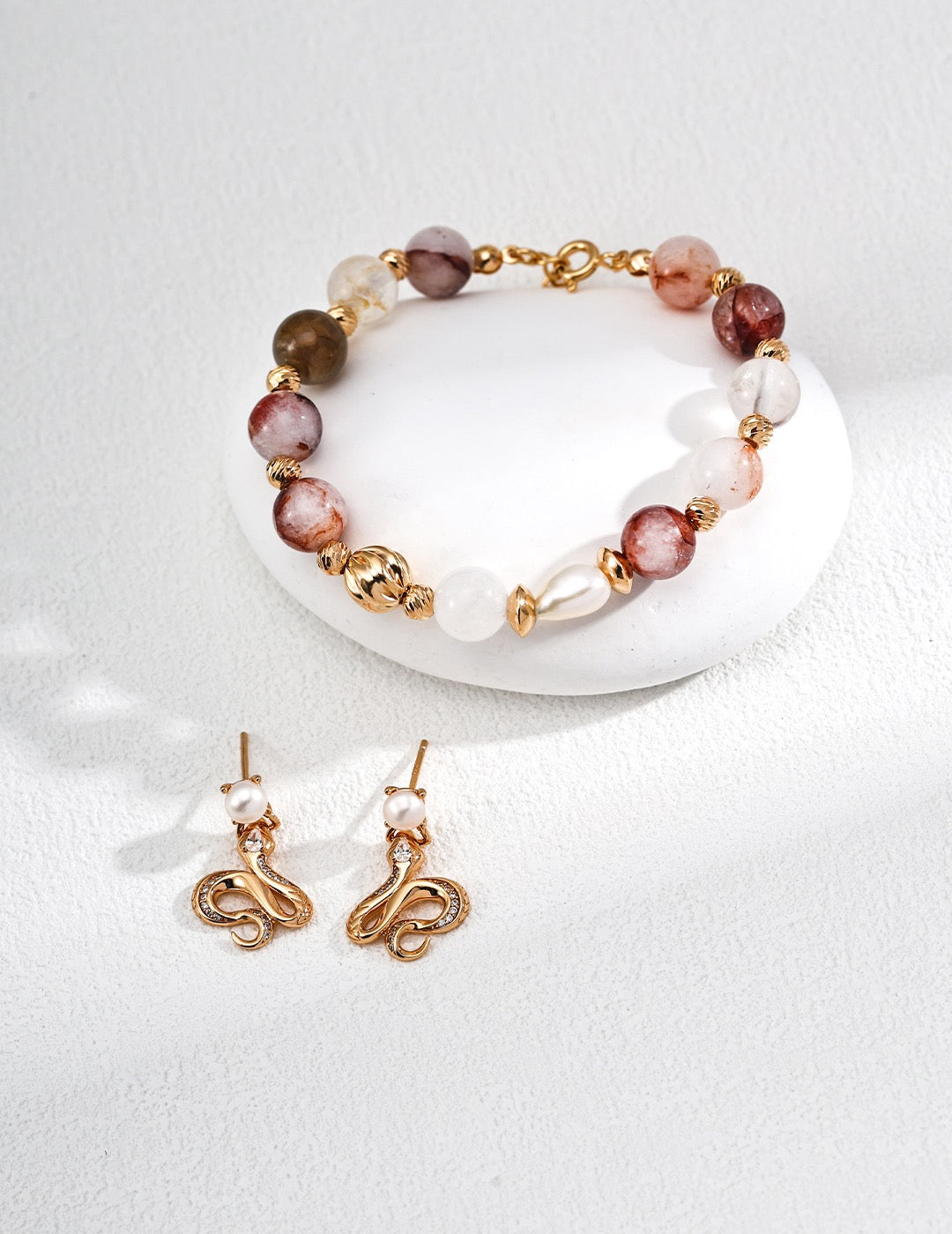 Golden Veil Bracelet | Pearl & Red Hematoid Quartz
