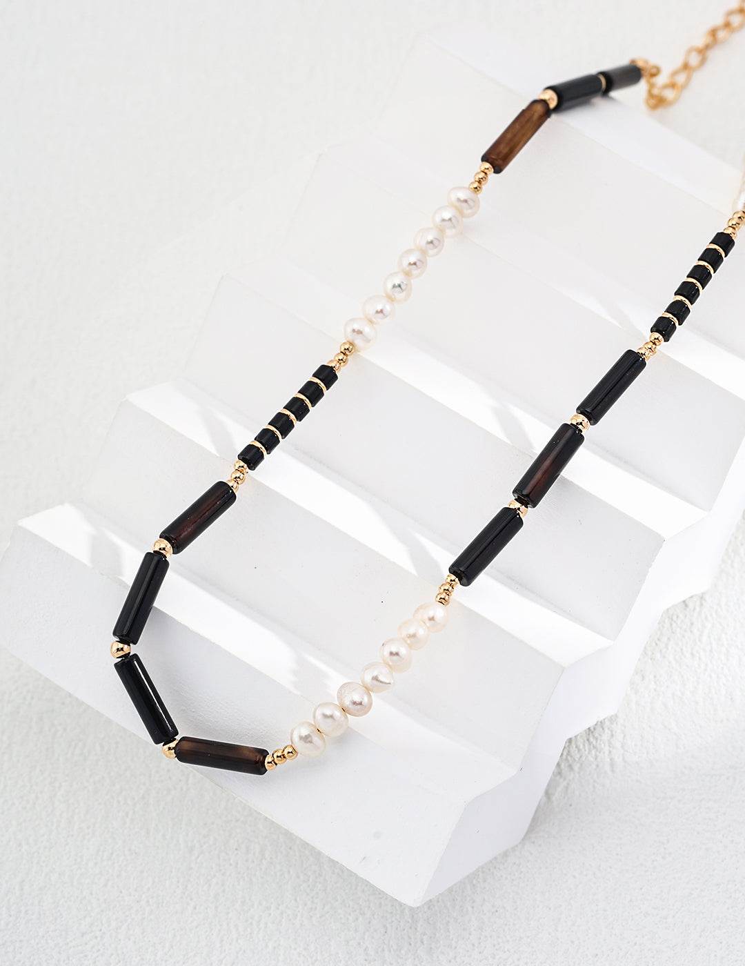 Nightfall Harmony Necklace | Black Agate & Pearl