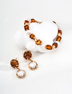 Amber Elegance Bracelet｜Natural Pearl & Flower Amber